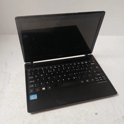 ACER TRAVELMATE B113 UK 13-3227U LAPTOP