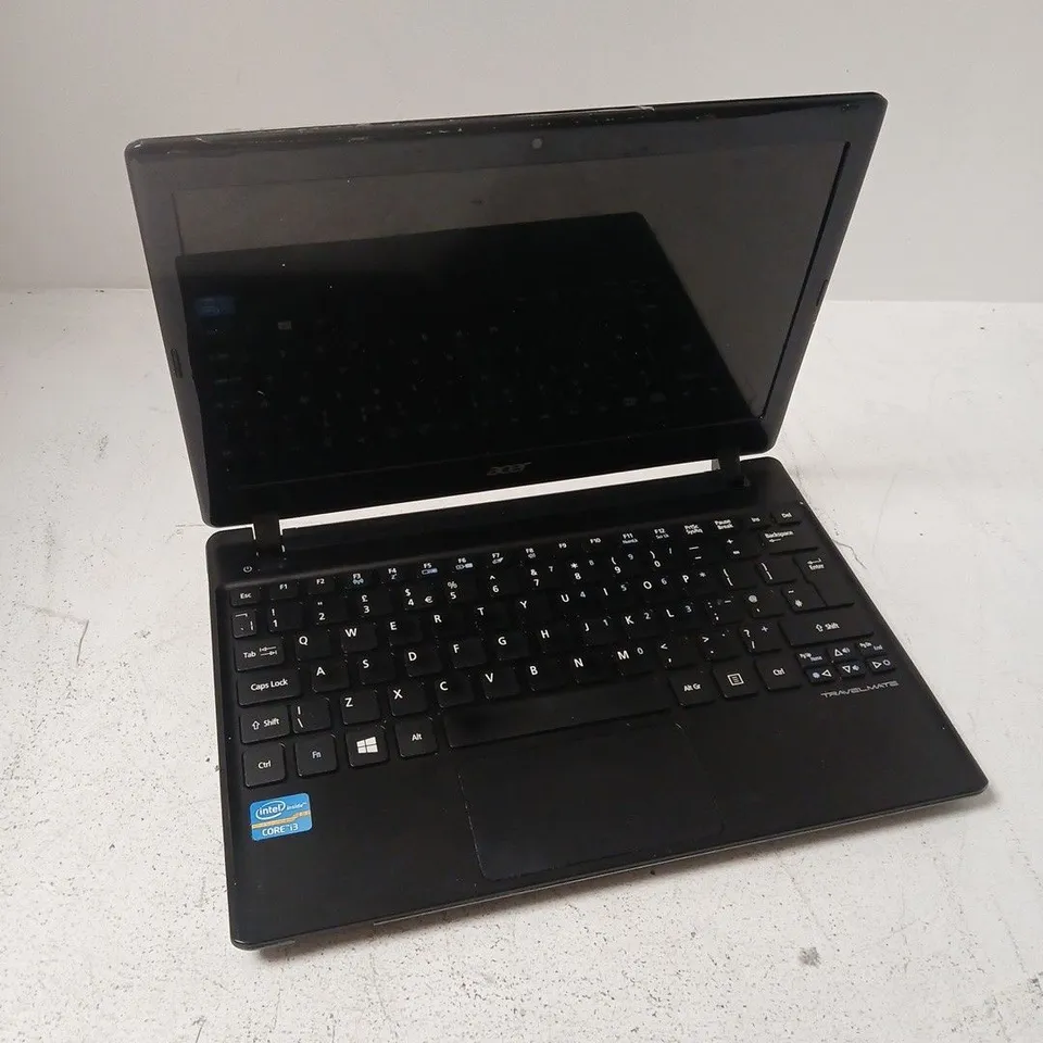 ACER TRAVELMATE B113 UK 13-3227U LAPTOP