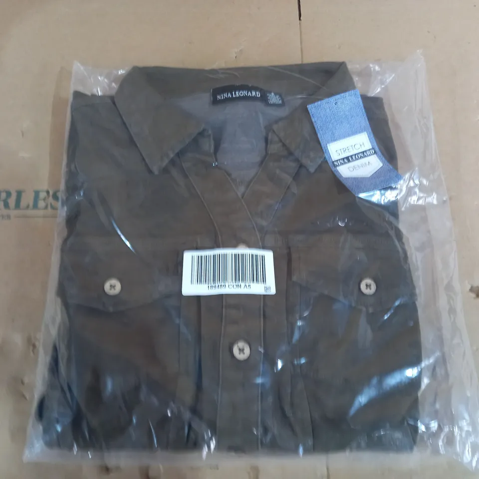 BRAND NEW ELBOW SLEEVE BUTTON UP STRETCH DENIM DRESS BY NINA LEONARD IN OLIVE - SIZE S
