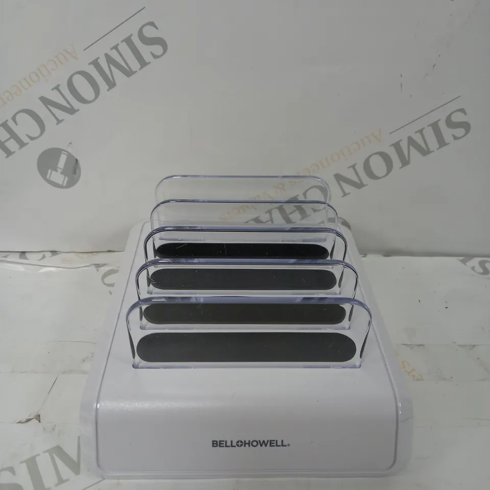 BELL & HOWELL MULTI-DEVICE USB POWER STATION