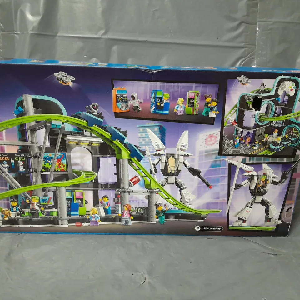 LEGO CITY ROBOT WORLD ROLLER-COASTER PARK TOY 60421 RRP £89.99