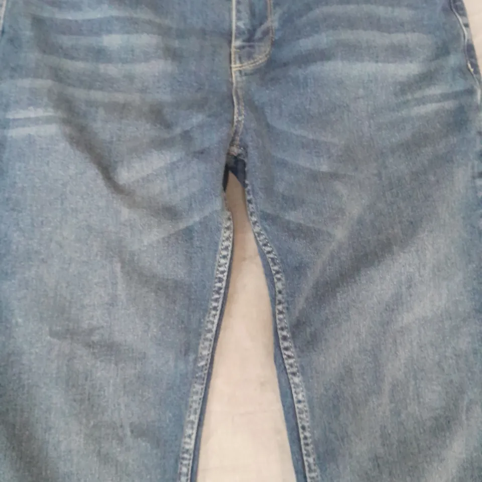 HERA MEN'S SLIM FIT JEANS IN DARK BLUE SIZE 28S