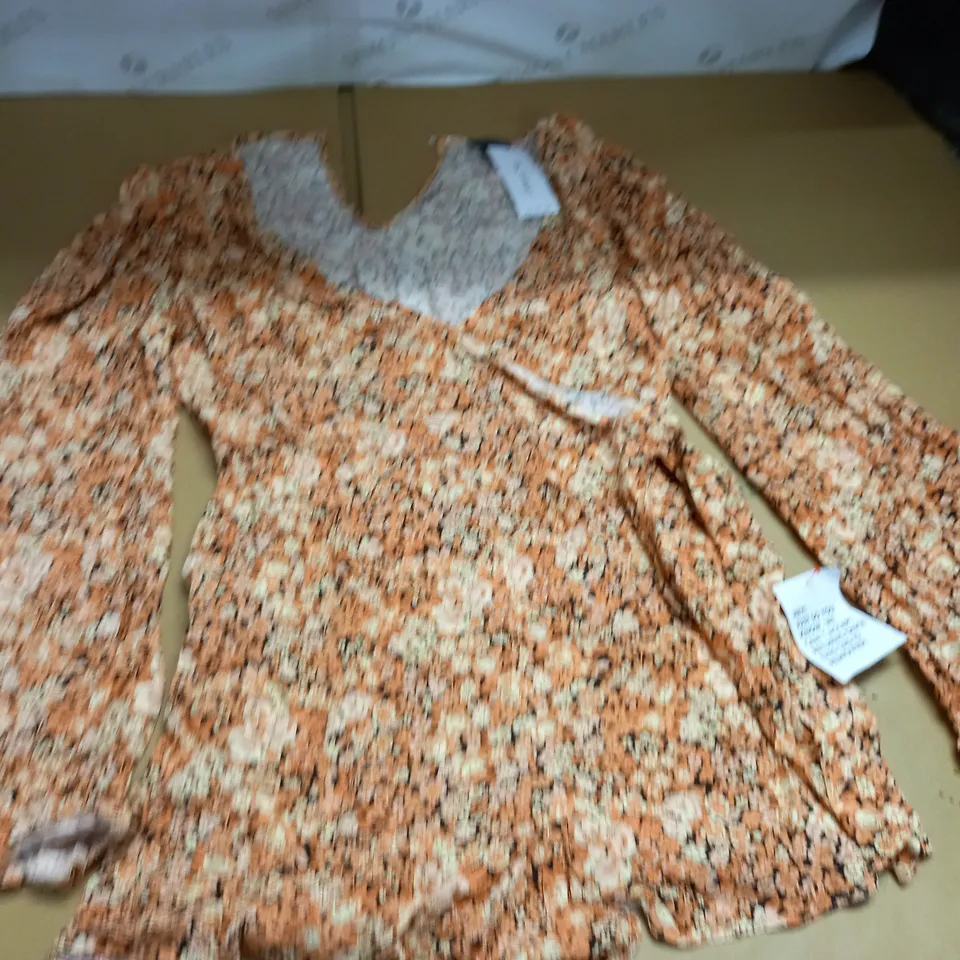 MISS SELFRIDGE FLARED SLEEVE WRAP PLAYSUIT - UK 14