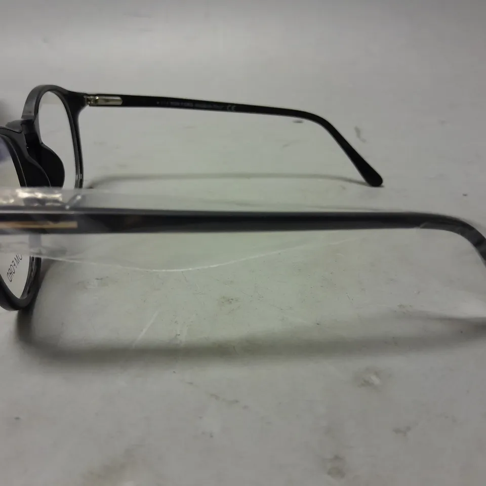 TOM FORD BLACK FRAMED GLASSES IN CASE