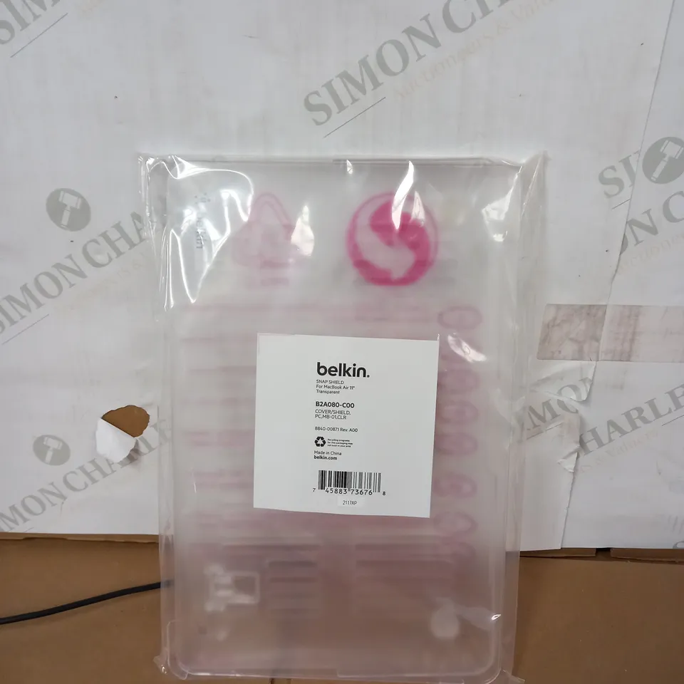 LOT OF 10 BELKIN SNAP SHIELDS FOR MACBOOK AIR 11 - TRANSPARENT