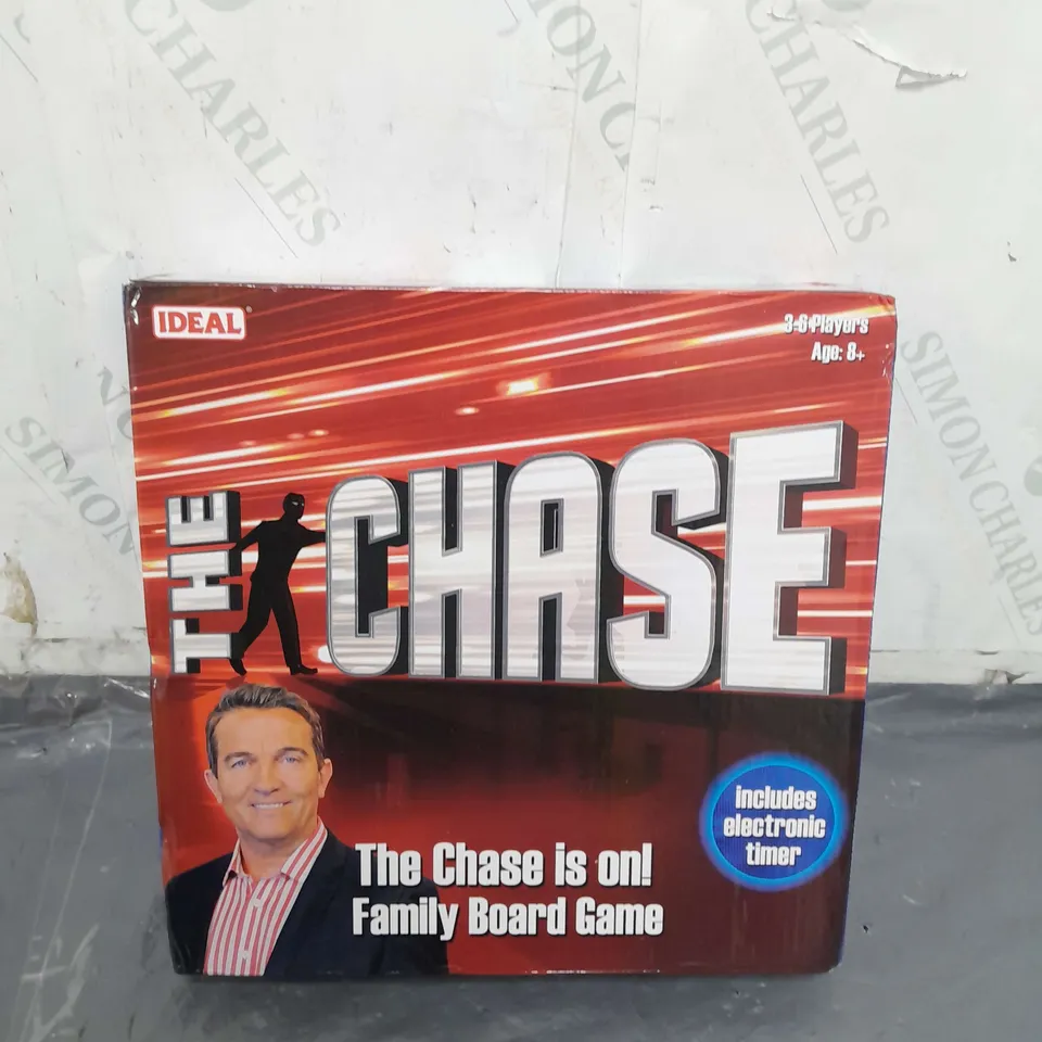 THE CHASE - FAMILY BOARD GAME