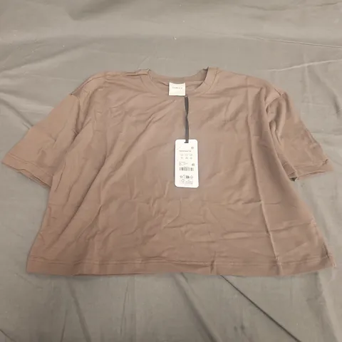 VARLEY VENICE EASY TEE IN BROWN - LARGE