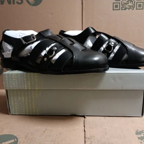BOXED PAIR OF KOI GILGEN SHOES IN BLACK SIZE UK 10