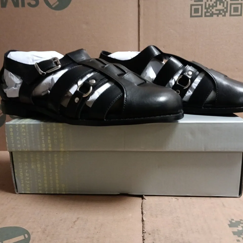 BOXED PAIR OF KOI GILGEN SHOES IN BLACK SIZE UK 10