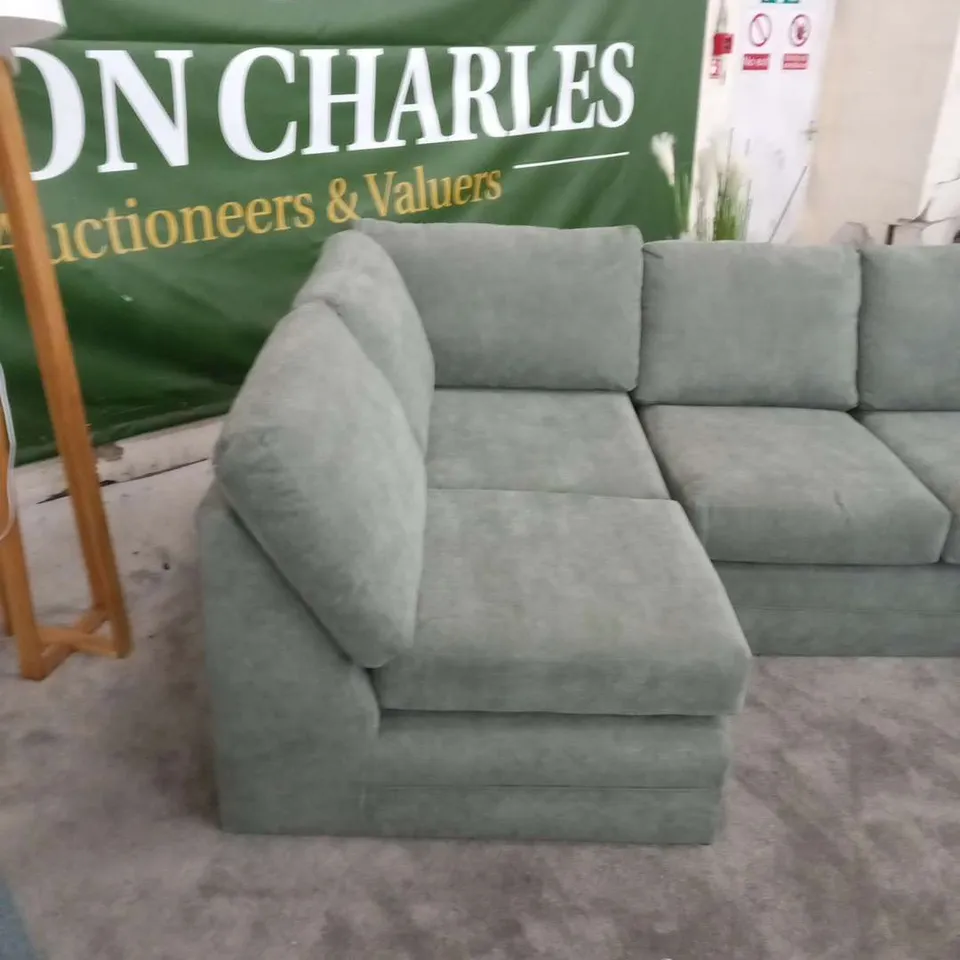DESIGNER BINGHAM GREY FABRIC CORNER SOFA