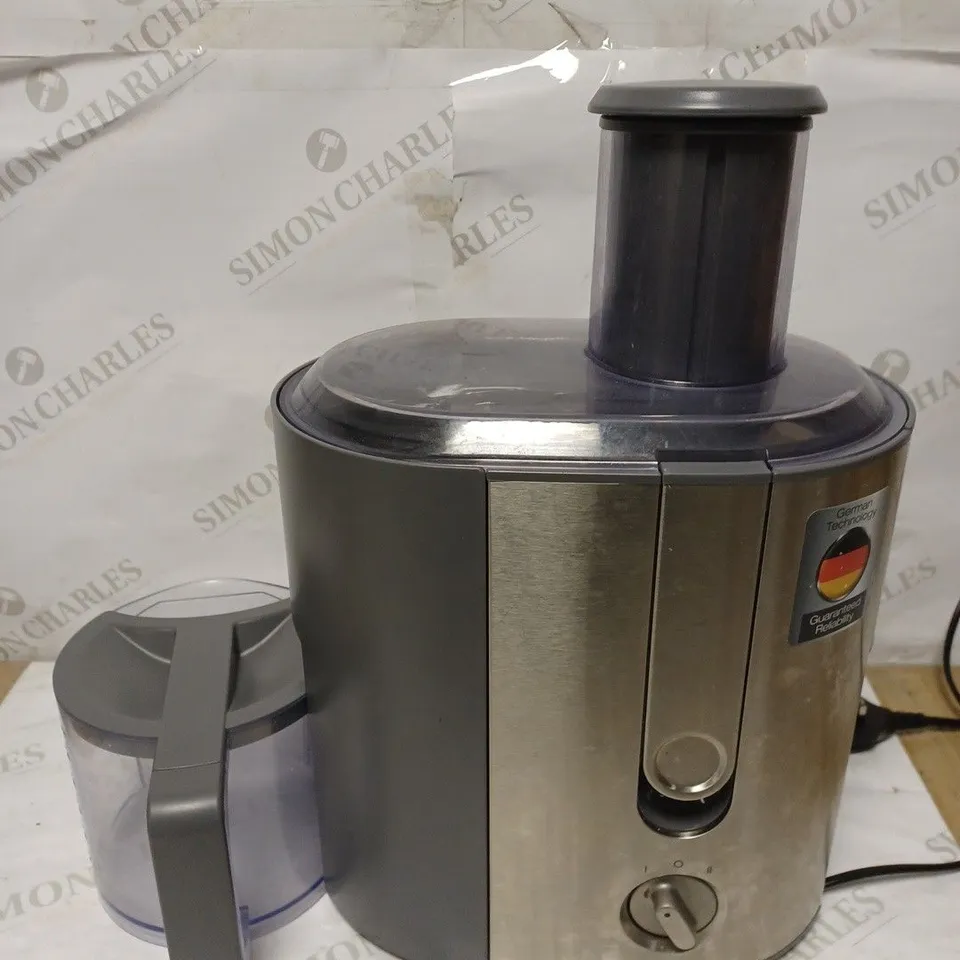 BRAUN IDENTITY COLLECTION SPIN JUICER 