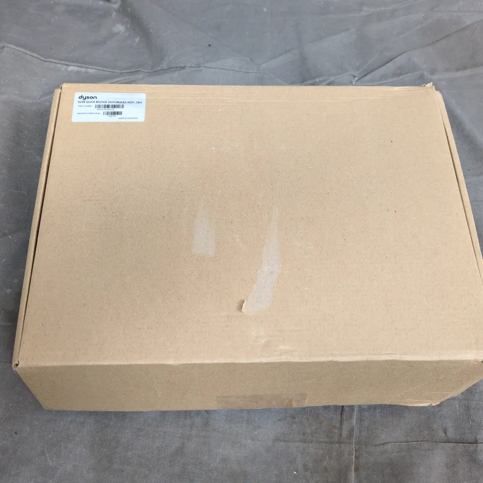 BOXED DYSON QUICK RELEASE MOTORHEAD