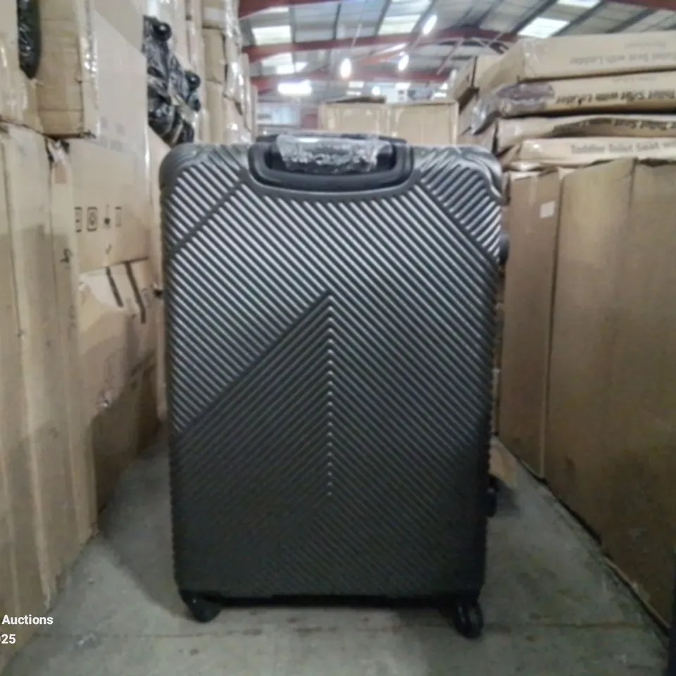 BOXED NEO DEEP GRAY HARDSHELL SUITCASE 