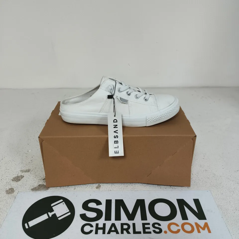 ELBSAND TRAINERS WHITE SIZE 6