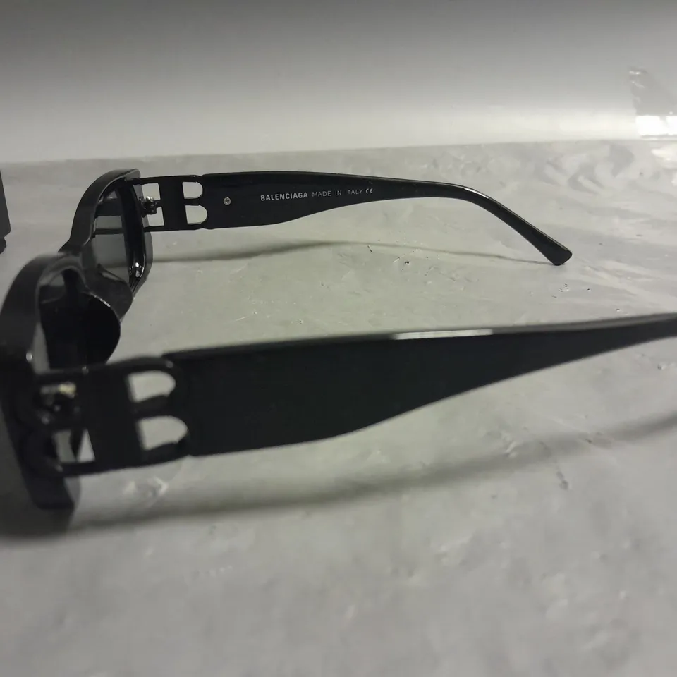 BOXED PAIR OF BALENCIAGA GLASSES 