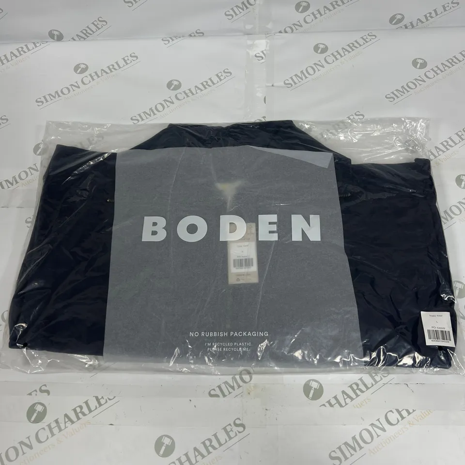 BODEN ZIPPED SHIRT IN NAVY SIZE LARGE