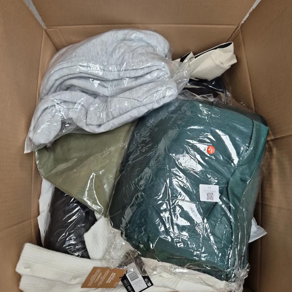 LARGE BOX OF ASSORTED CLOTHING ITEMS IN VARIOUS SIZES, STYLES AND COLOUR 