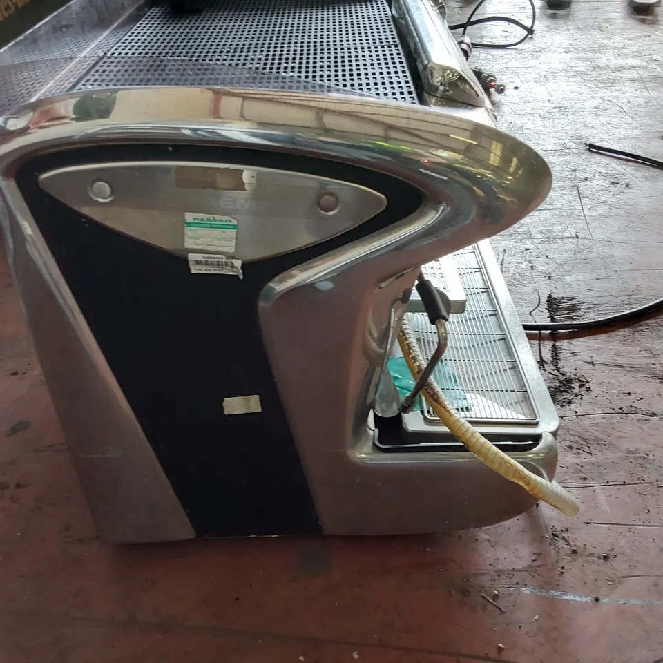 FAEMA EMBLEMA 2 GROUP ESPRESSO MACHINE