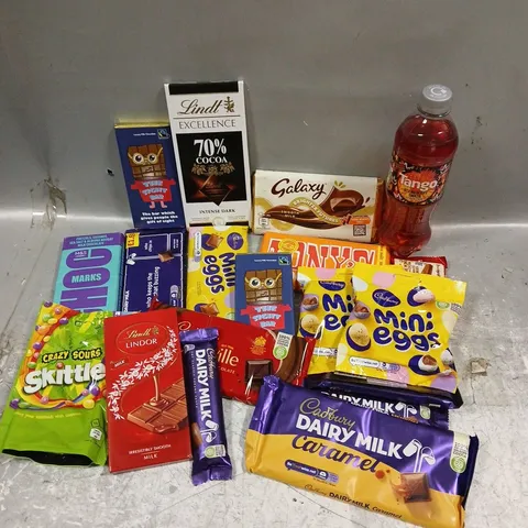 APPROXIMATELY 20 ASSORTED FOOD & DRINK ITEMS TO INCLUDE - MINI EGGS CHOCOLATE - CRAZY SOUR SKITTLES - LINDT CHOCOLATE - ETC