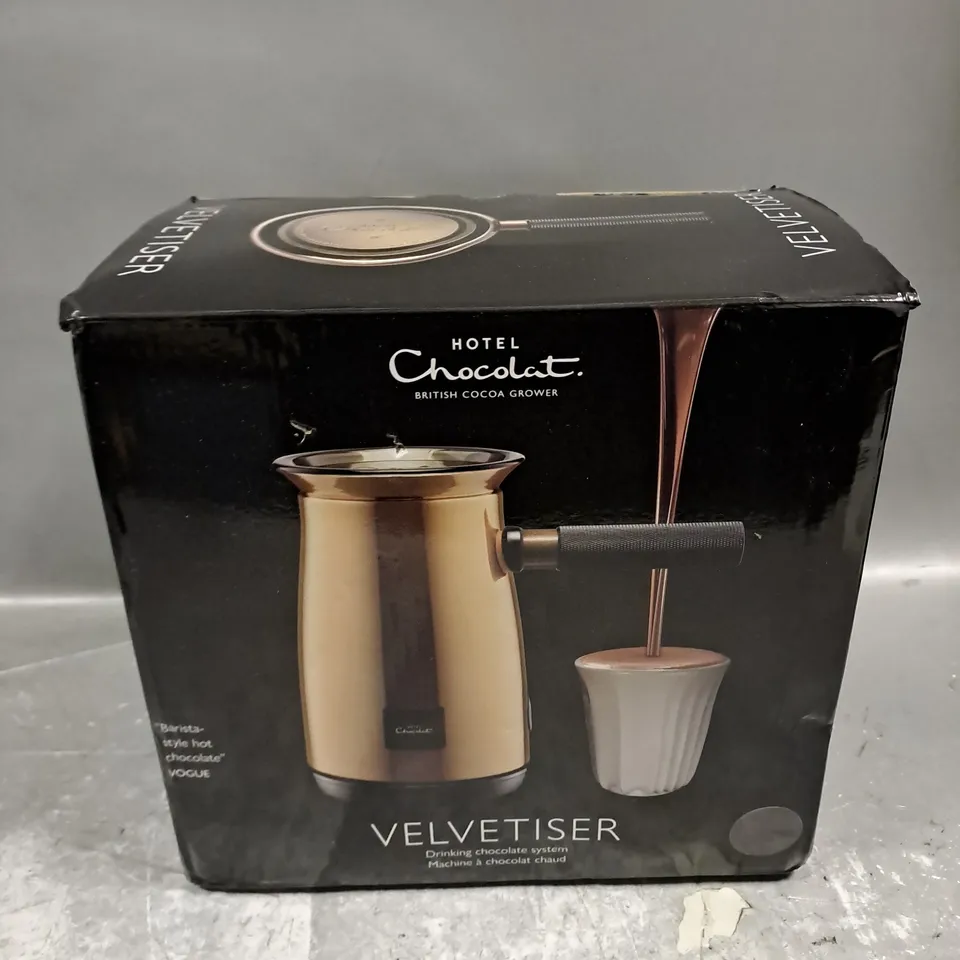 BOXED HOTEL CHOCOLAT VELVETISER 