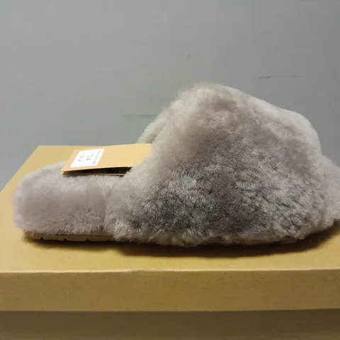 BOXED FENLAND SHEEP SKIN WOMENS SLIDER SLIPPER - SIZE 3/4