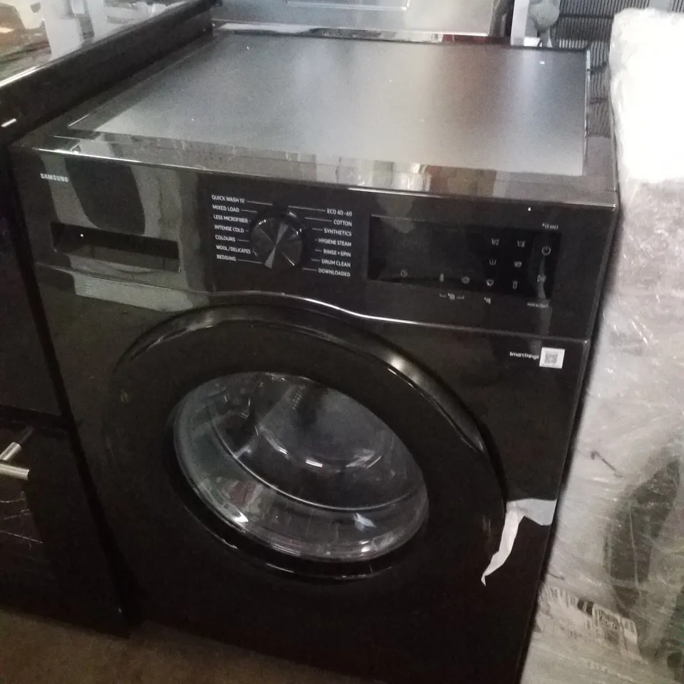 SAMSUNG SERIES 5 SMART LOAD WASHING MACHINE IN BLACK