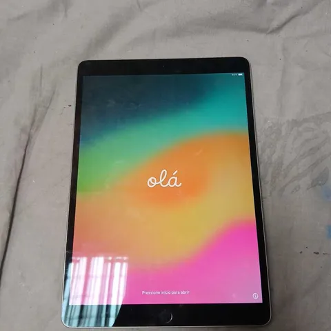 APPLE IPAD PRO 1ST GEN TABLET – SILVER