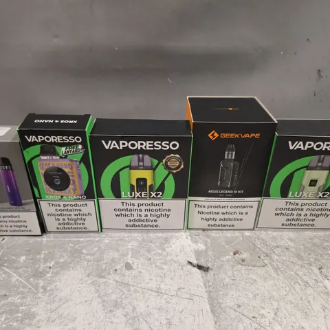 BOX OF APPROXIMATELY 20 ASSORTED E-CIGARETTES TO INCLUDE - GEEKVAPE, VAPORESSO, ASPIRE ETC