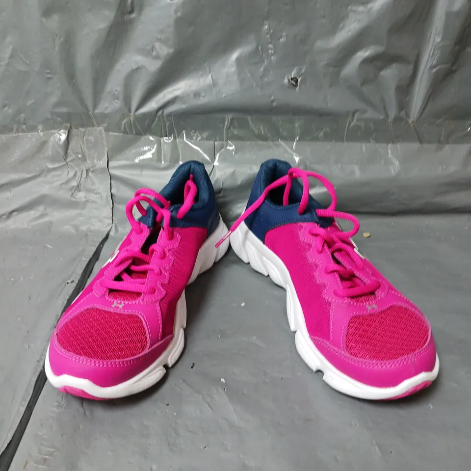 UNDER ARMOUR KIDS LACE UP TRAINERS BLUE/PINK SIZE JUNIOR 2.5