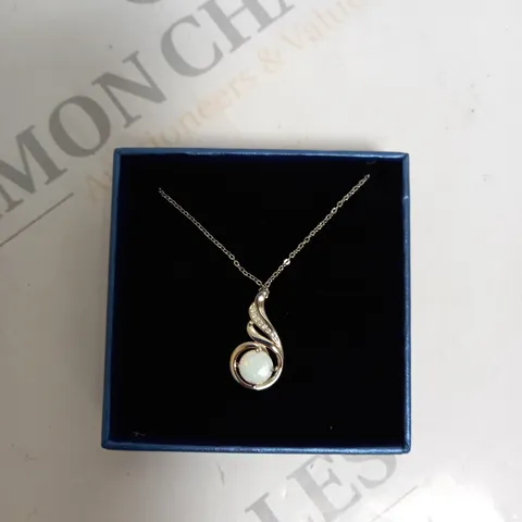 BOXED KINGWHYTE SILVER STONE PENDANT NECKLACE 