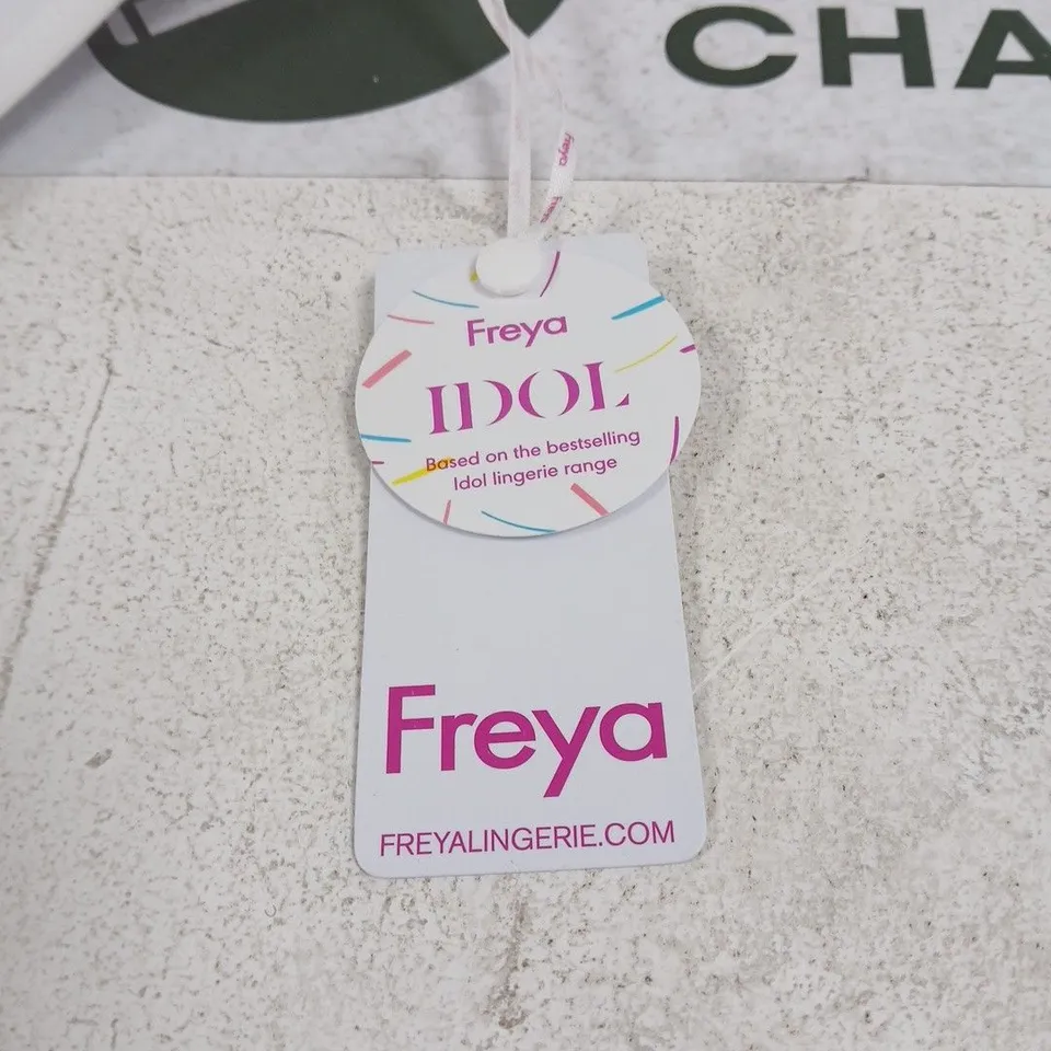 FREYA WHITE MOULDED BRA SIZE 38G TAGGED