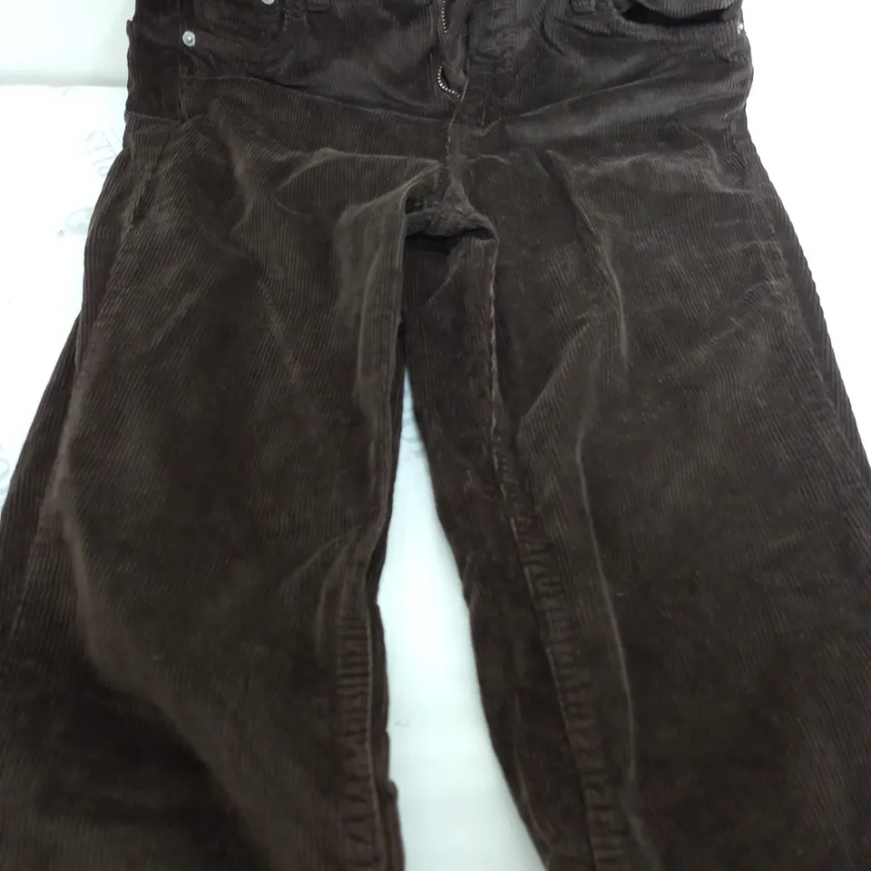 BDG FLARE PANTS IN BROWN - W26 L32