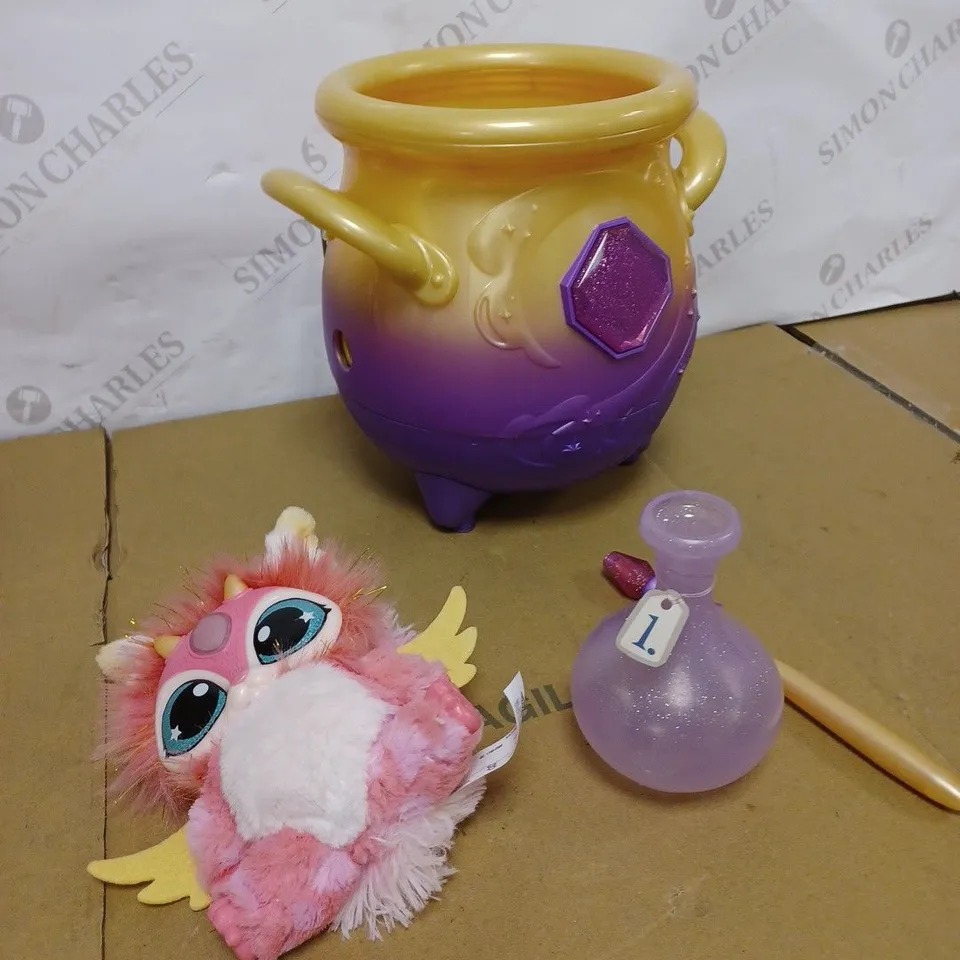 BOXED MAGIC MIXIES PINK MAGIC CAULDRON RRP £74.99