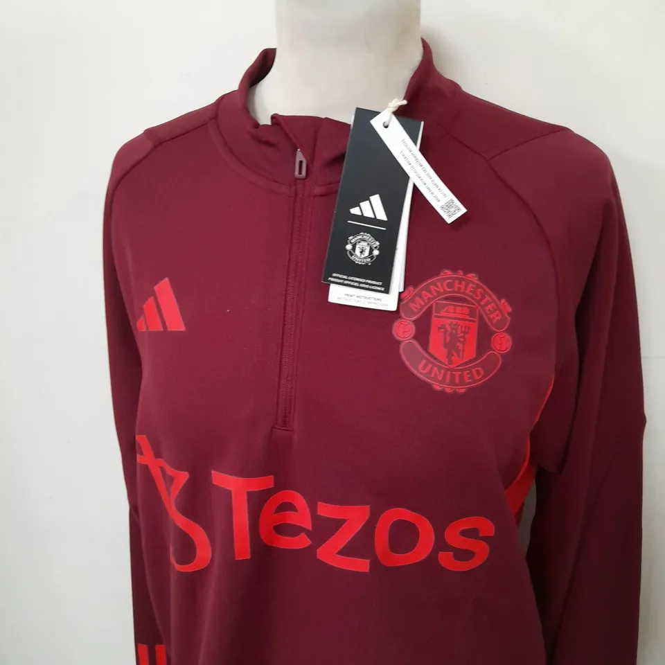 MANCHESTER UNITED FC TRAINING TOP SIZE M