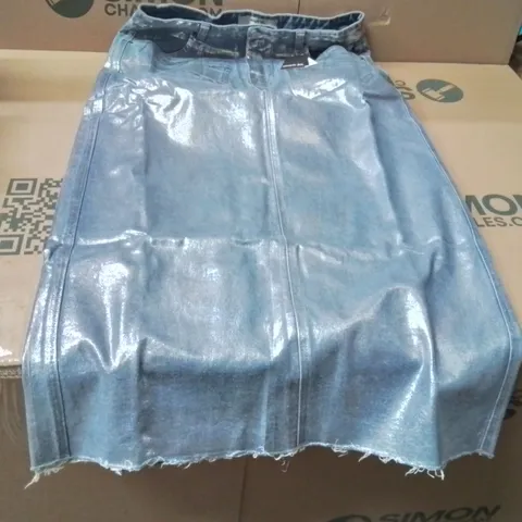 BOXED BRAND NEW APPROXIMATELY 6 SIMPLY BE MAXI SKIRT BLUE/SILVER SIZE 18