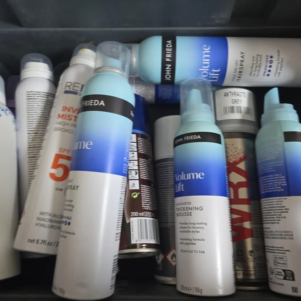 APPROXIMATELY 15 ASSORTED AEROSOLS TO INCLUDE GORILLA , SPRAY PAINT AND RITUALS