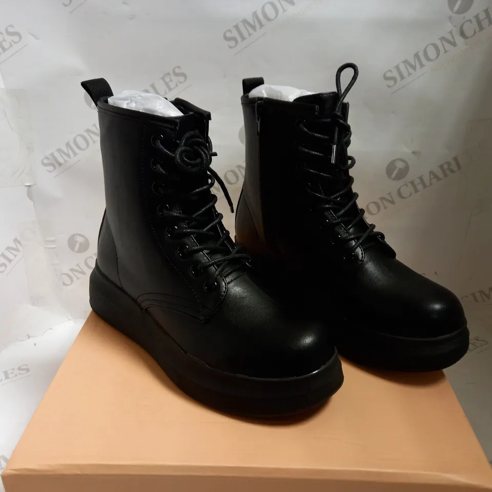 KOI VEGAN TAMREL VICE BLACK LACE UP BOOTS - SIZE 3