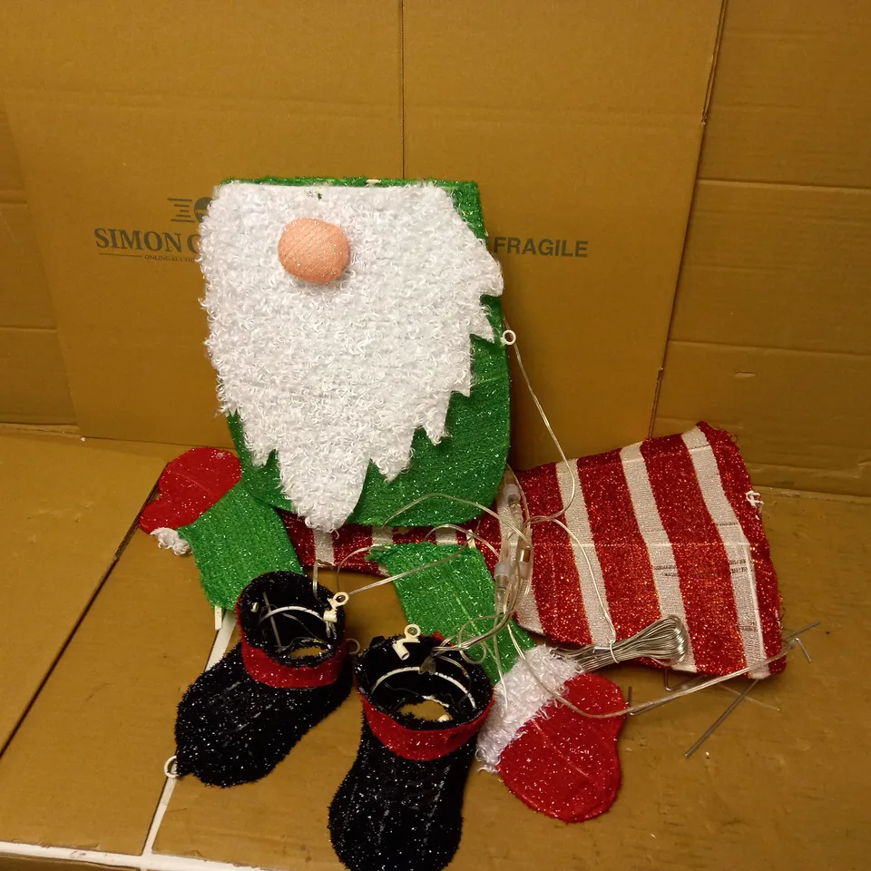 FESTIVE INDOOR OUTDOOR LARGE PRE-LIT GNOME