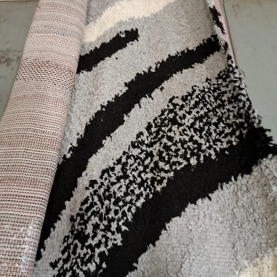 BRAND NEW PACO MANGOGREY RUG - 120X170CM