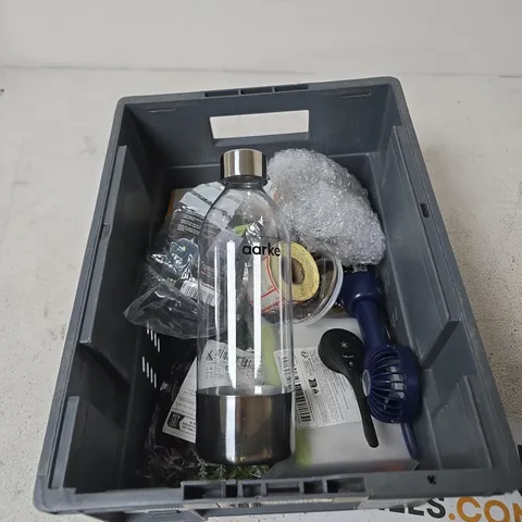 TOTE OF APPROXIMATELY 10 ASSORTED ITEMS TO INCLUDE: RED RUBBER GREASE