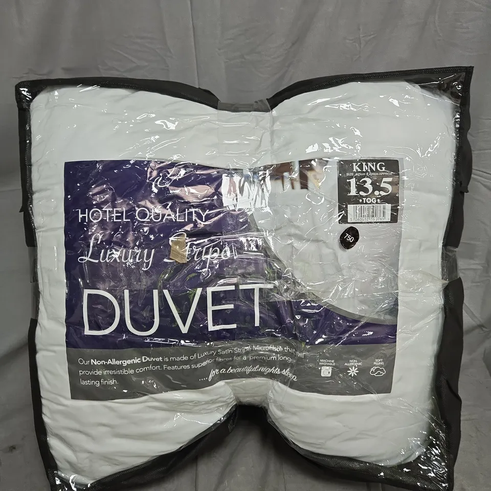 KING SIZE DUVET 13.5 TOG – HOTEL QUALITY LUXURY BEDDING 