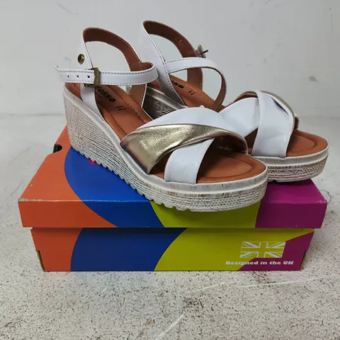 ADESSO REN WEDGE SANDALS - 6