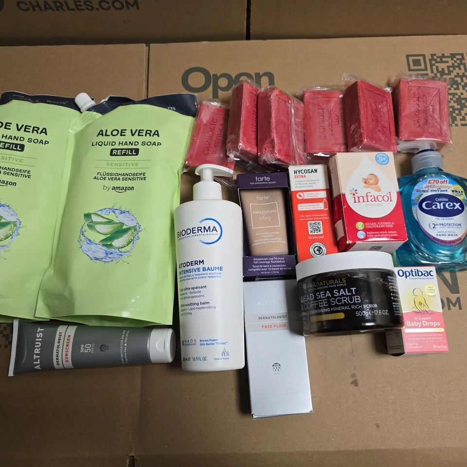 LOT OF APPROXIMATELY 20 ASSORTED HEALTH AND BEAUTY ITEMS TO INCLUDE CARBOLIC SOAP, CAREX HANDWASH AND PRA NATURALS BODY SCRUB