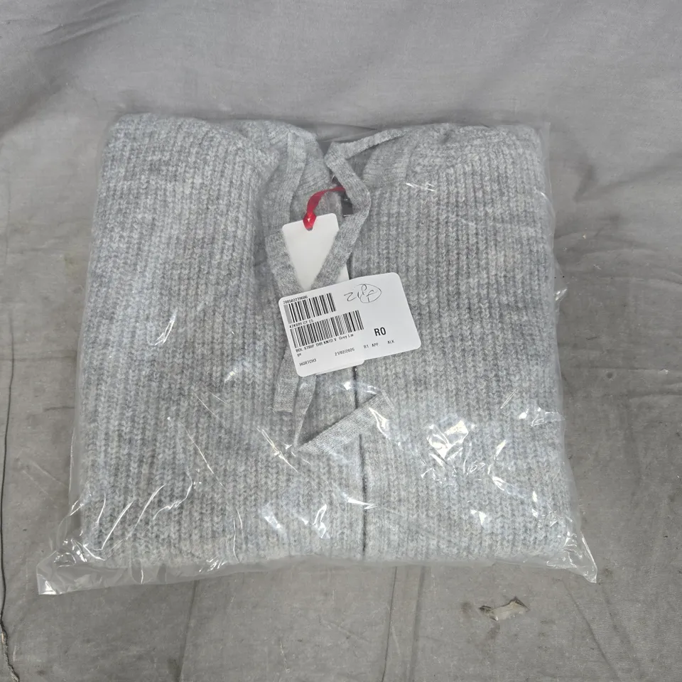 BAGGED BEN DE LISI ZIP THROUGH HOODED KNITTED RIB VEST IN GREY SIZE LARGE