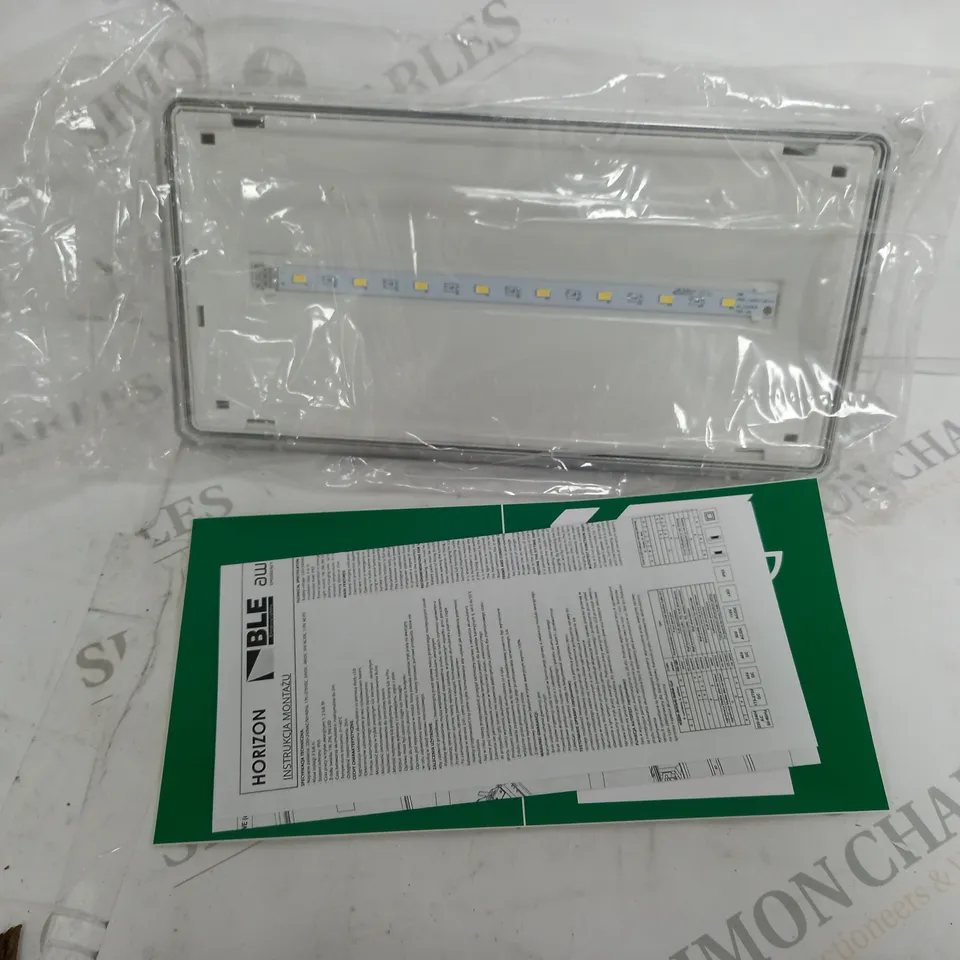 HORIZON LED SURFACE MOUNTED BULKHEAD