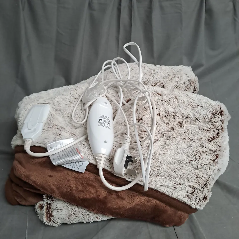 COZEE HOME LUXURY HEATED THROW 