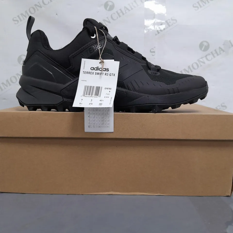 BOXED PAIR OF ADIDAS TERREX SWIFT R3 GTX SHOES IN BLACK UK SIZE 9