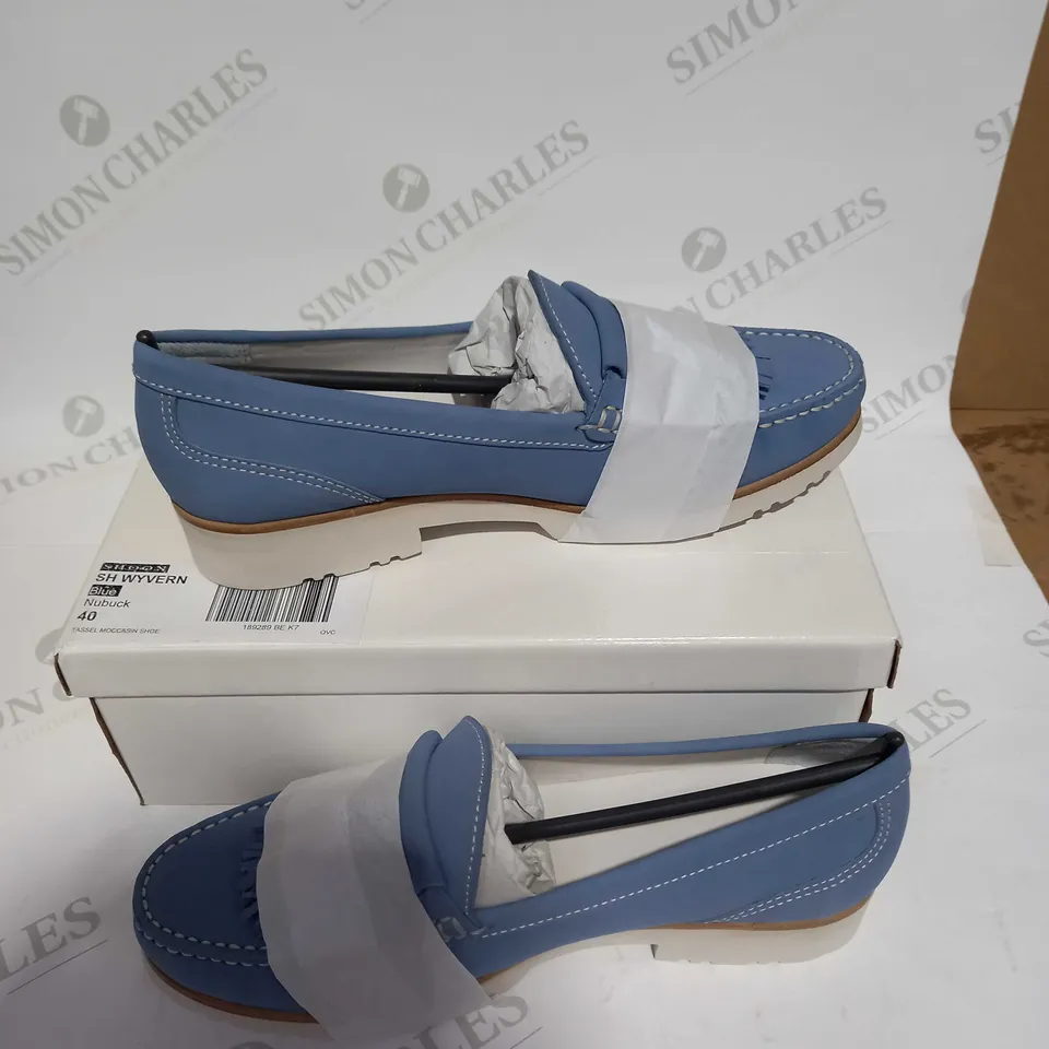 SHOON WYVERN BLUE NUBUCK SIZE TASSEL MOCCASIN SHOE - SIZE 6.5 