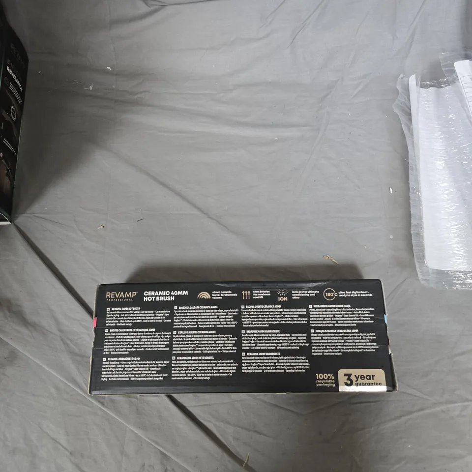 REVAMP PROFESSIONAL CERAMIC 40MM HOT BRUSH – BOXED