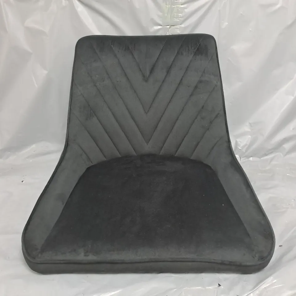 BOXED PAIR OF CHAIRS IN BLACK